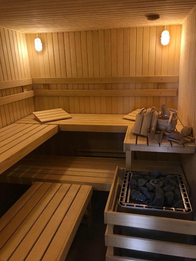 Gosciniec Twoje Mazury Nad Jeziorem Sniardwy Tuz Obok Plazy ノベ・グティ エクステリア 写真