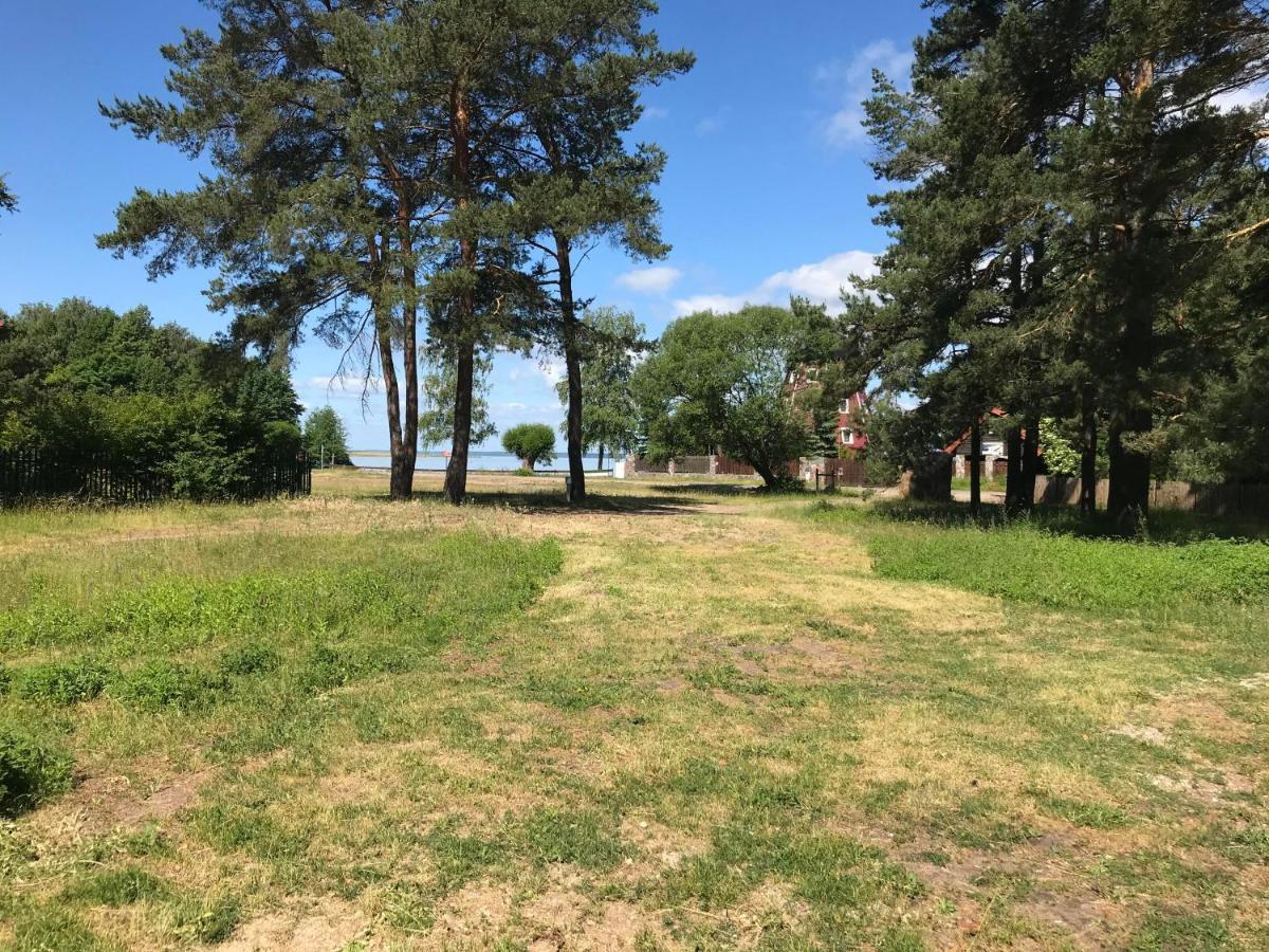 Gosciniec Twoje Mazury Nad Jeziorem Sniardwy Tuz Obok Plazy ノベ・グティ エクステリア 写真